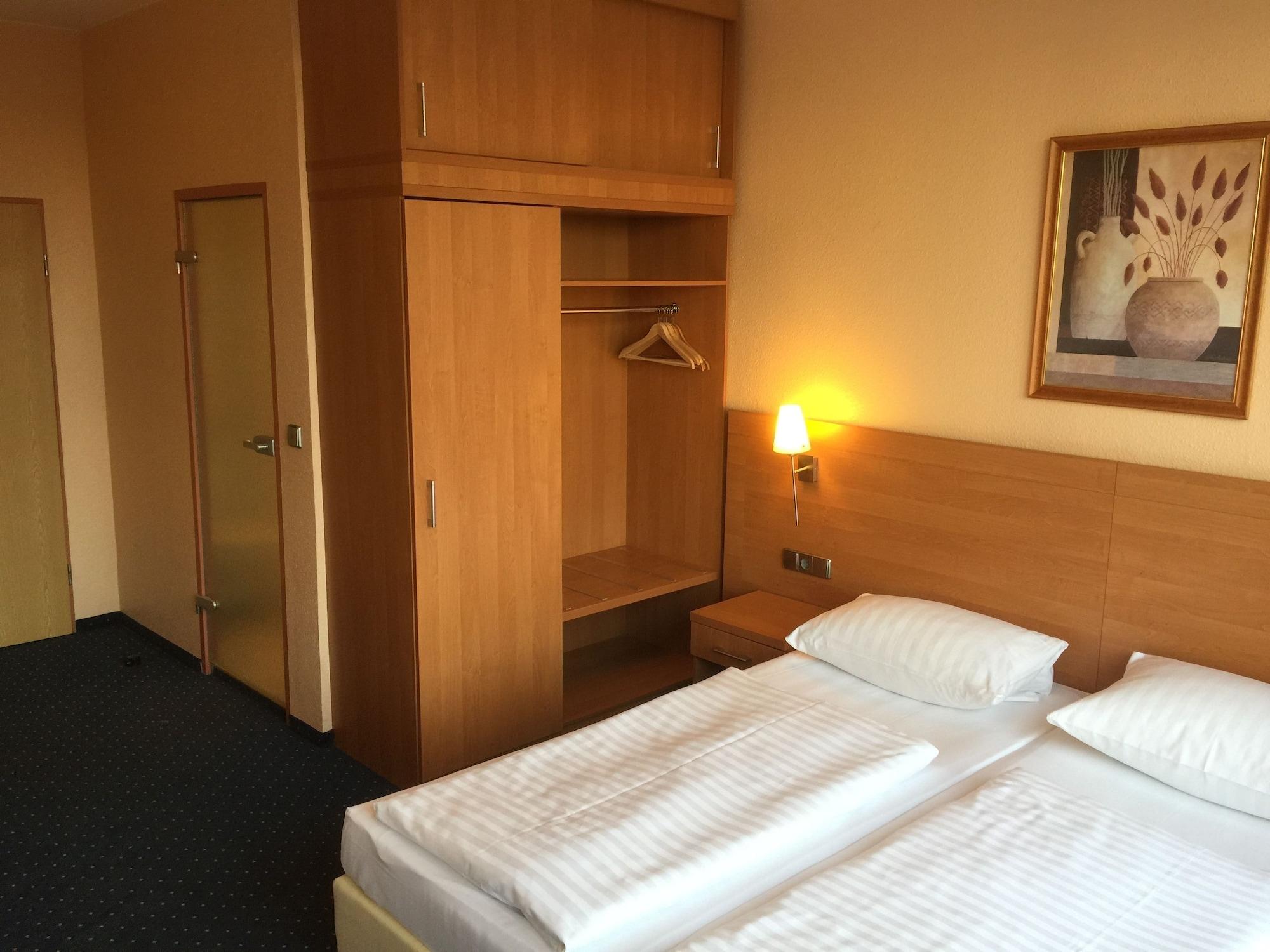 Plaza Inn Berlin Charlottenburg Ngoại thất bức ảnh