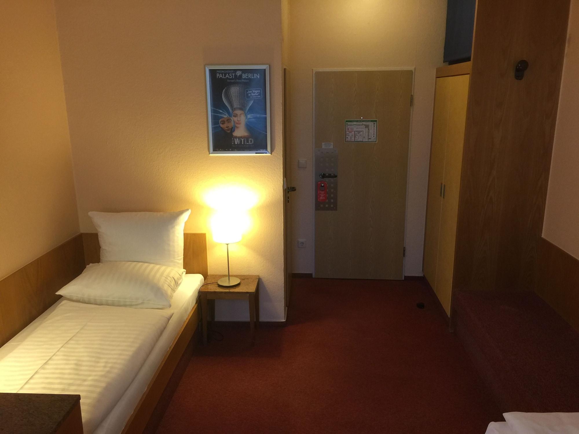 Plaza Inn Berlin Charlottenburg Ngoại thất bức ảnh